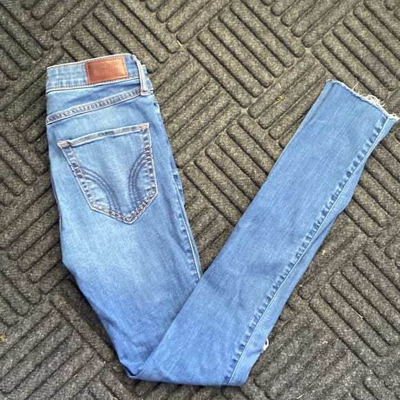 Hollister jeans - Picture 2 of 6